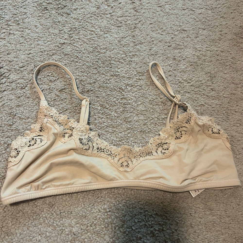 Skims nude unlined bralette size large